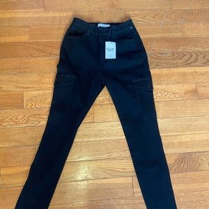 Encore Jeans- Black Skinny Jeans🖤